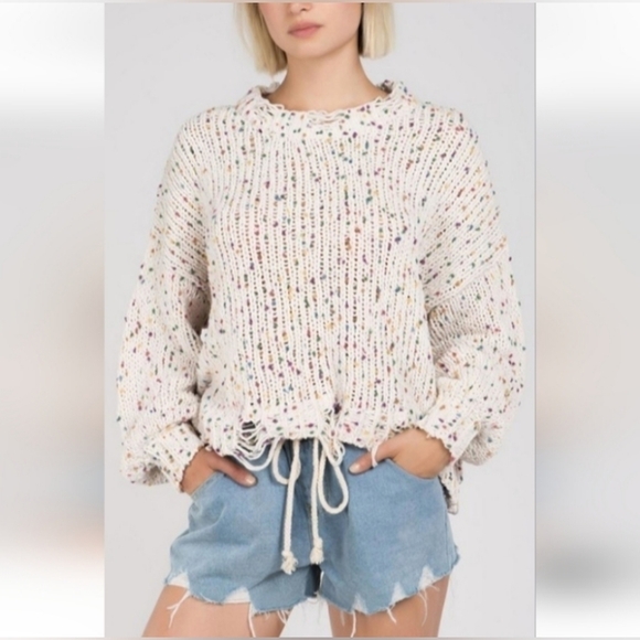 TULAROSA Cream Confetti Distressed Pom Pom Sweater | M - Picture 1 of 12